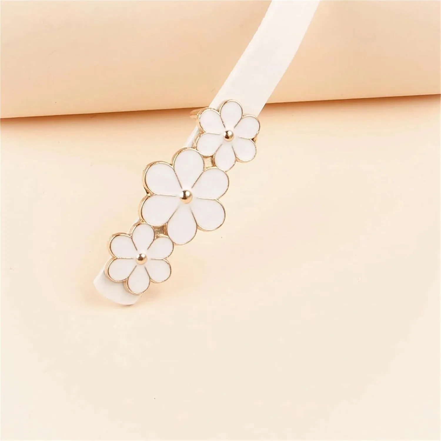 1PCS Women Belt Thin Decorate Dress Small Daisy Black White Summer