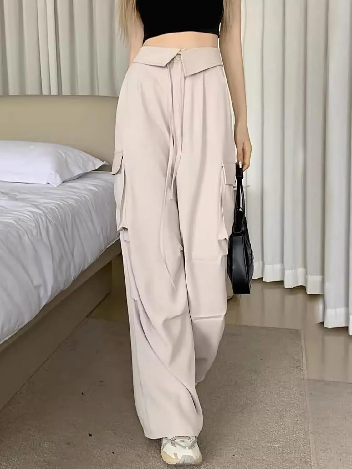 SANGTREE Women's Vintage Cargo Pants Multi-Pocket Loose Wide Leg Casual Pants