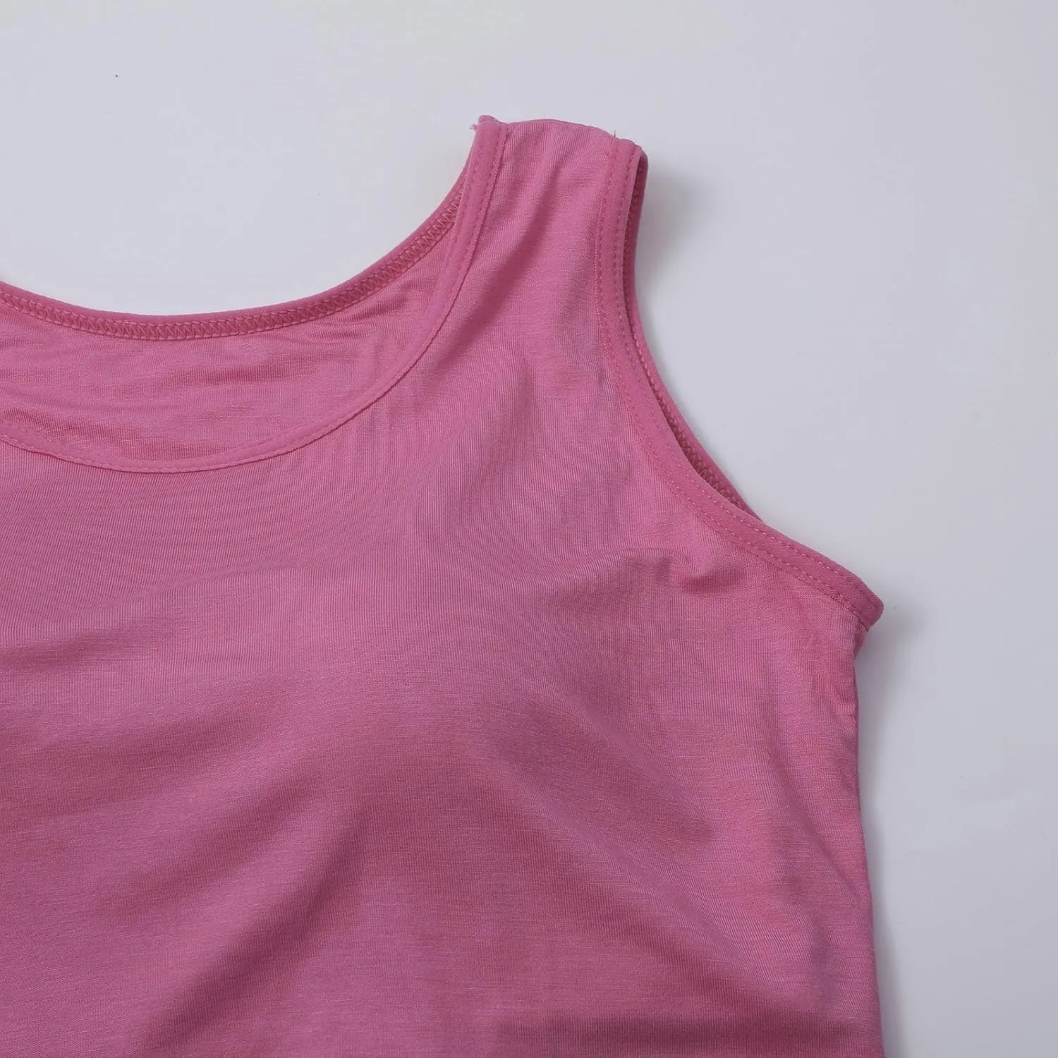 Tank Top with Built in Bra for Women Casual Summer Sleeveless Gym Crop Tops Workout Athletic Yoga Shirts